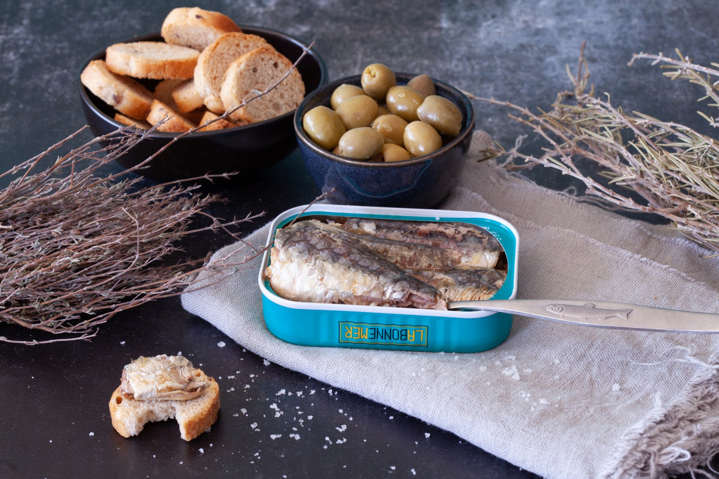SARDINES A L'HUILE D'OLIVE ET FLEUR DE SEL