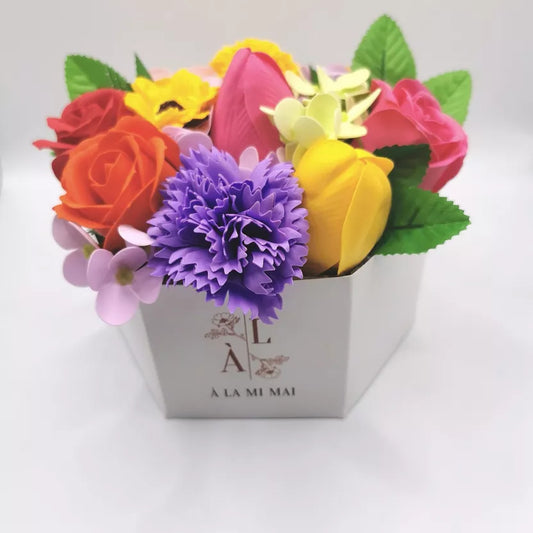 COMPOSITION EN FLEUR DE SAVON MULTICOLORS