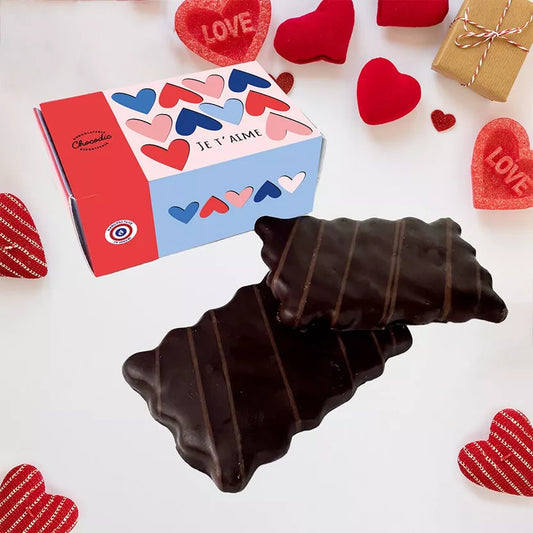 COFFRET DE BISCUIT ENROBÉ DE CHOCOLAT LOVE